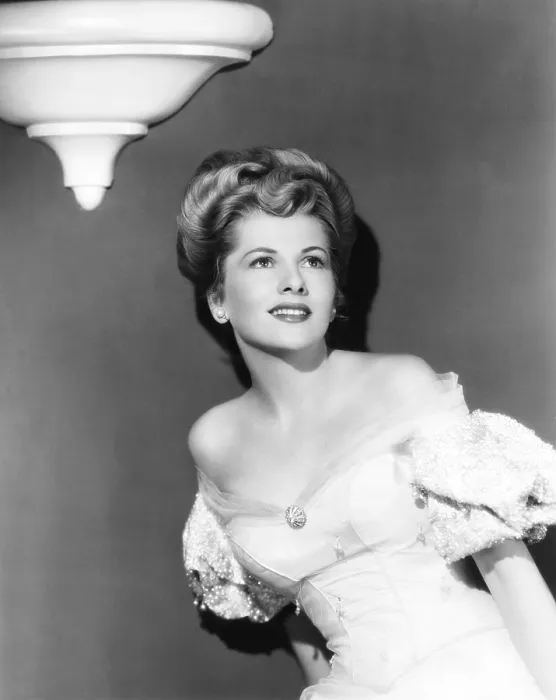 Framed Print : IVY, Joan Fontaine, 1947
