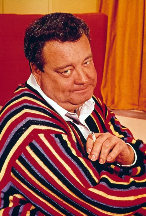 Framed Print : JACKIE GLEASON Framed Print : JACKIE GLEASON