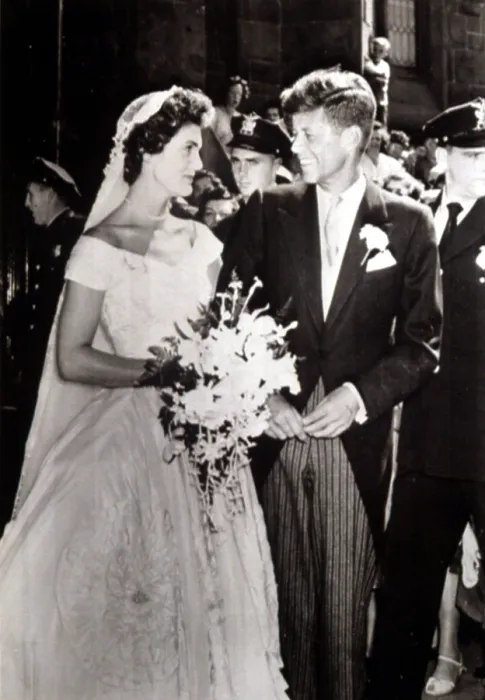 Framed Print : Jacqueline Bouvier and John F. Kennedy's wedding in Newport, Rhode Island, in 1953 Framed Print : Jacqueline Bouvier and John F. Kennedy's wedding in Newport, Rhode Island, in 1953