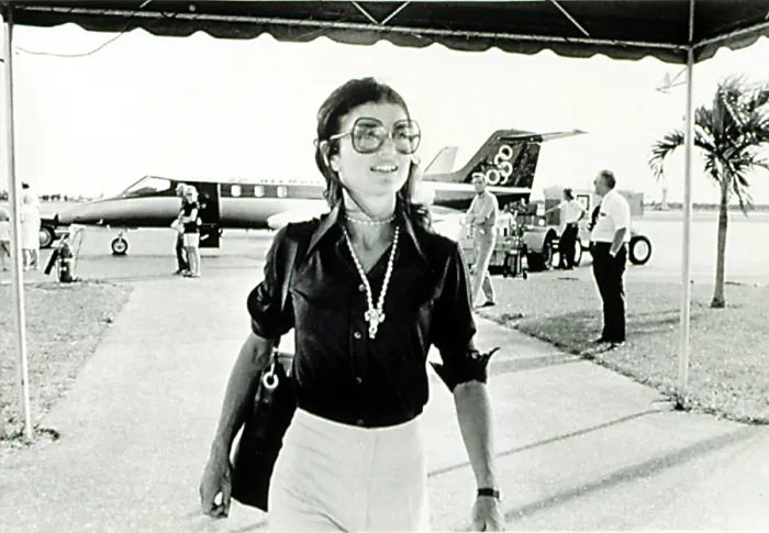 Framed Print : JACQUELINE KENNEDY ONASSIS, at a private airline terminal in Palm Beach, 3 / 5 / 73.. Courtesy: CSU Archives / Everett Collection Framed Print : JACQUELINE KENNEDY ONASSIS, at a private airline terminal in Palm Beach, 3 / 5 / 73.. Courtesy: CSU Archives / Everett Collection