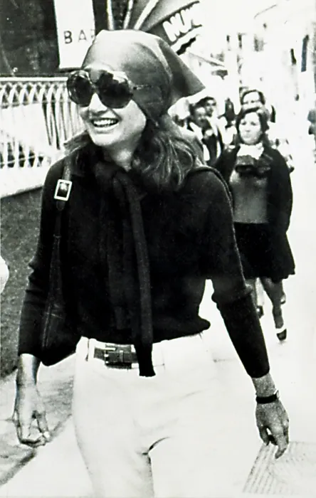 Framed Print : JACQUELINE KENNEDY ONASSIS, sightseeing during a Mediterranean cruise on the Isle of Capri, Italy, April 11, 1972. Courtesy: CSU Archives / Everett Collection Framed Print : JACQUELINE KENNEDY ONASSIS, sightseeing during a Mediterranean cruise on the Isle of Capri, Italy, April 11, 1972. Courtesy: CSU Archives / Everett Collection