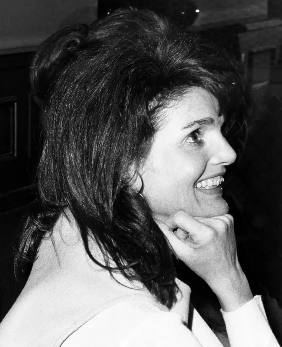 Framed Print : Jacqueline Onassis watching the lighting of the Rockefeller Center Christmas Tree, New York, December 11, 1969.. Courtesy: CSU Archives  /  Everett Collection