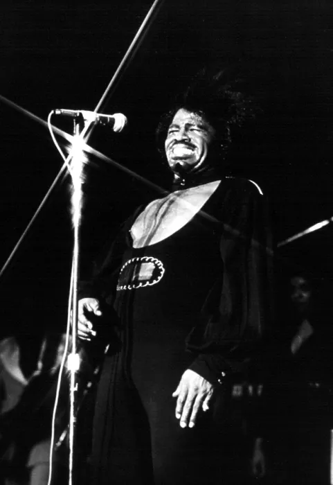 Framed Print : James Brown, in concert 2 / 12 / 1974. Courtesy: CSU Archives  /  Everett Collection