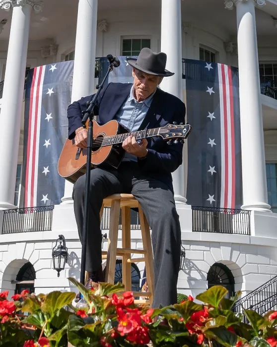 Framed Print : James Taylor performs at the celebration for the Inflation Reduction Act on the South Lawn of the White House, Sept. 13, 2022. (BSLOC_2022_7_59) Framed Print : James Taylor performs at the celebration for the Inflation Reduction Act on the South Lawn of the White House, Sept. 13, 2022. (BSLOC_2022_7_59)