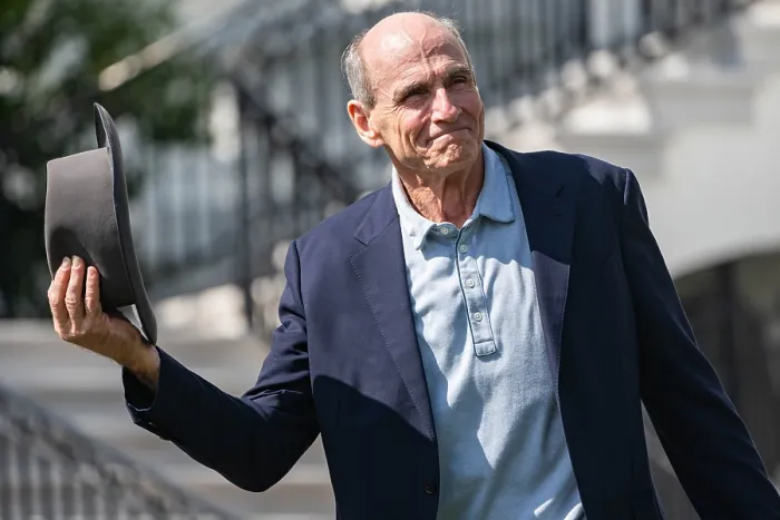 Framed Print : James Taylor tips his hat at his White House performance celebrating the signing of the Inflation Reduction Act, Sept. 13, 2022. (BSLOC_2022_7_32) Framed Print : James Taylor tips his hat at his White House performance celebrating the signing of the Inflation Reduction Act, Sept. 13, 2022. (BSLOC_2022_7_32)