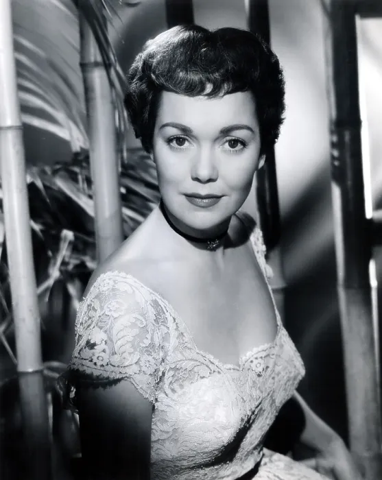 Framed Print : JANE WYMAN, Warner Brothers, 1940s Framed Print : JANE WYMAN, Warner Brothers, 1940s