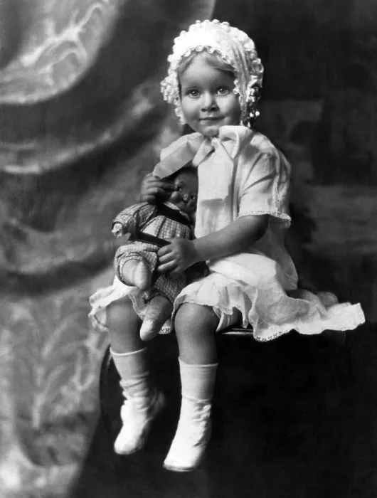 Framed Print : Jean Harlow at age 2, 1913. Courtesy: CSU Archives / Everett Collection