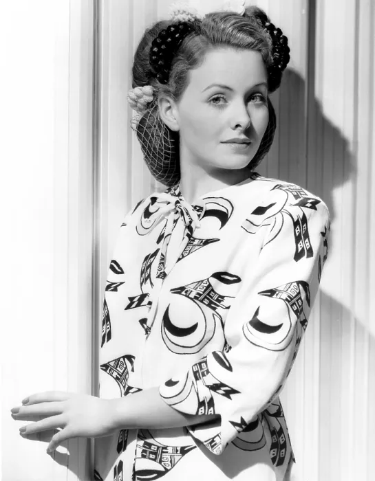 Framed Print : Jeanne Crain, ca. mid-1940s