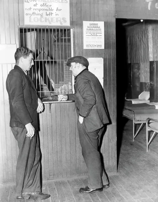 Framed Print : Jeff Davis Emperor of the Hoboes, and Harry Kayser, checking into a Bowery Flophouse, New York, 1938.. Courtesy: CSU Archives / Everett Collection Framed Print : Jeff Davis Emperor of the Hoboes, and Harry Kayser, checking into a Bowery Flophouse, New York, 1938.. Courtesy: CSU Archives / Everett Collection