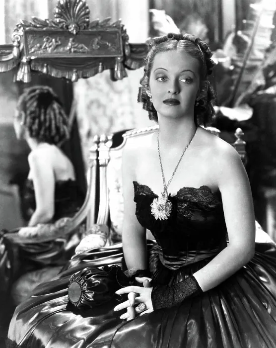Framed Print : JEZEBEL, Bette Davis, 1938 Framed Print : JEZEBEL, Bette Davis, 1938
