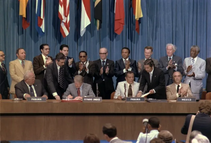 Framed Print : Jimmy Carter and Omar Torrijos at the signing of the Panama Canal Treaty returning the Canal to Panamanian sovereignty in 1999. June 16 1978 Framed Print : Jimmy Carter and Omar Torrijos at the signing of the Panama Canal Treaty returning the Canal to Panamanian sovereignty in 1999. June 16 1978