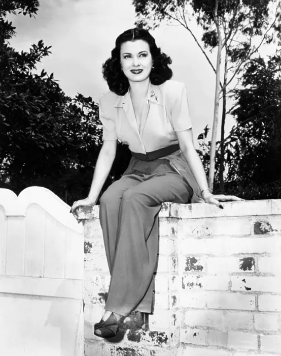 Framed Print : Joan Bennett at home, 1947