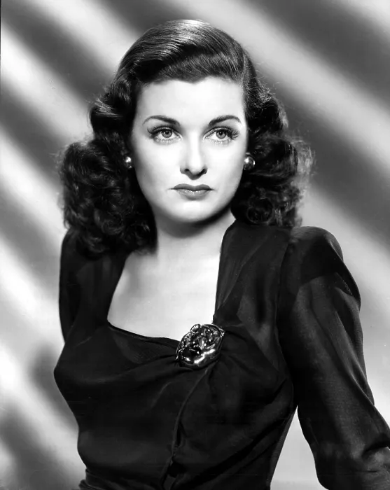 Framed Print : JOAN BENNETT, portrait Framed Print : JOAN BENNETT, portrait