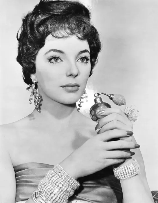 Framed Print : Joan Collins, ca. late 1950s Framed Print : Joan Collins, ca. late 1950s