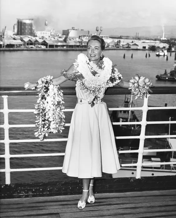 Framed Print : Joan Crawford, on vacation in Hawaii, 1947