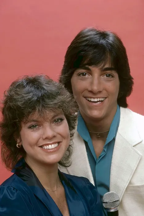 Framed Print : JOANIE LOVES CHACHI, from left: Erin Moran, Scott Baio, 1982-83 Framed Print : JOANIE LOVES CHACHI, from left: Erin Moran, Scott Baio, 1982-83