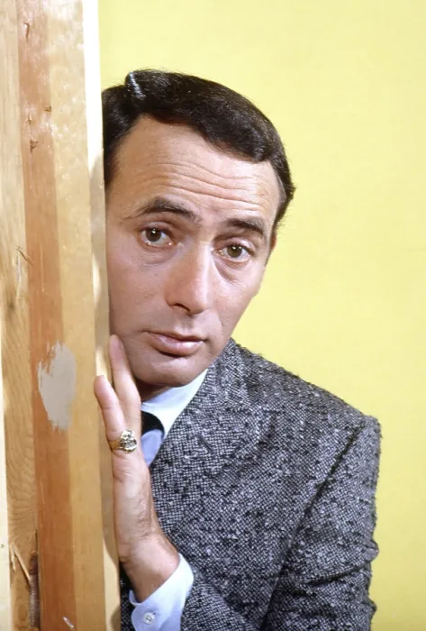 Framed Print : THE JOEY BISHOP SHOW, .Joey Bishop, host, 1961-1965 Framed Print : THE JOEY BISHOP SHOW, .Joey Bishop, host, 1961-1965