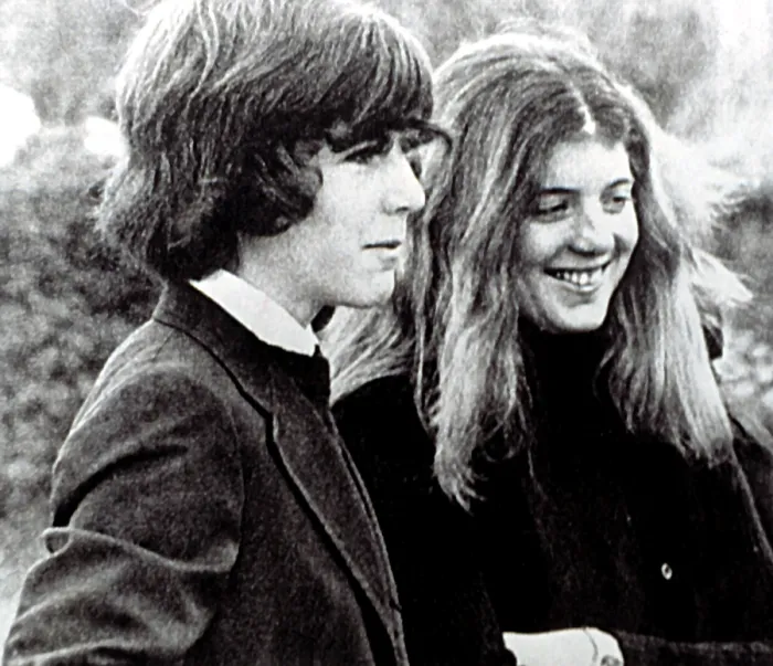 Framed Print : JOHN F. KENNEDY Jr. and CAROLINE KENNEDY, in Skorpios Greece, March 18, 1975. Courtesy: CSU Archives  /  Everett Collection