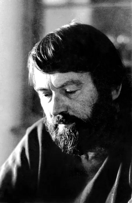 Framed Print : John Fowles, ca. 1970s. Courtesy: CSU Archives  /  Everett Collection