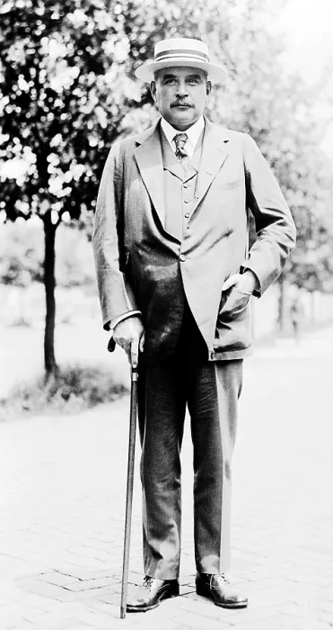 Framed Print : John Pierpont Morgan, financier / banker, c. 1900. (1837-1913) Framed Print : John Pierpont Morgan, financier / banker, c. 1900. (1837-1913)