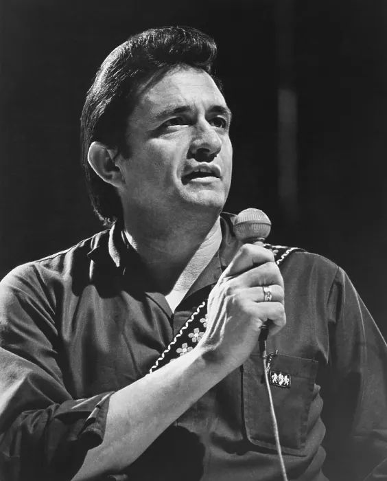 Framed Print : THE JOHNNY CASH SHOW, Johnny Cash, in rehearsal, 1969-1971 Framed Print : THE JOHNNY CASH SHOW, Johnny Cash, in rehearsal, 1969-1971