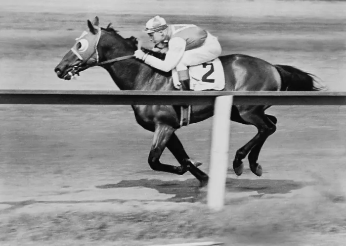 Framed Print : Johnny Red Pollard jockeying Seabiscuit to win the 28th Yonkers Handicap at Empire City Race Track, August 24, 1937
