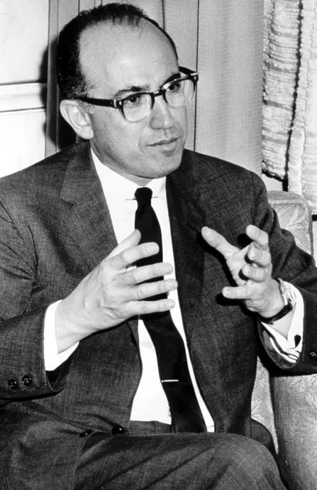 Framed Print : Jonas Salk, 1950s. Courtesy: CSU Archives / Everett Collection Framed Print : Jonas Salk, 1950s. Courtesy: CSU Archives / Everett Collection