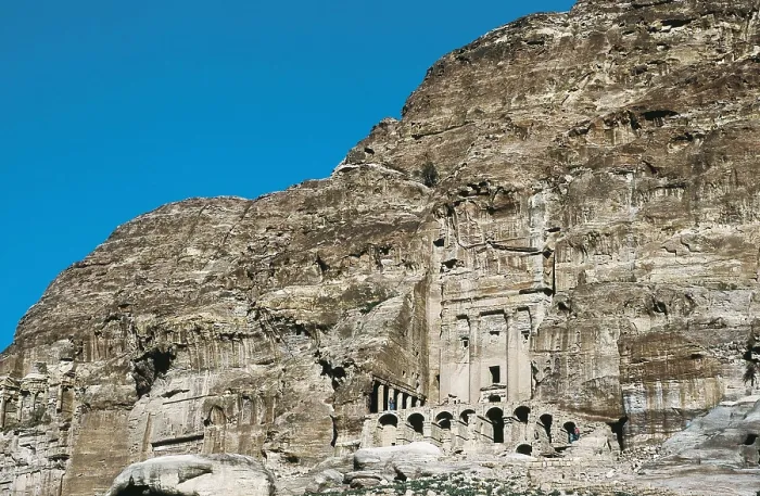 Framed Print : JORDAN. MAAN. Petra. Urn Tomb in the Way of the Faades. Nabatean art. Architecture. AISA / Everett Collection**US SALES ONLY** Framed Print : JORDAN. MAAN. Petra. Urn Tomb in the Way of the Faades. Nabatean art. Architecture. AISA / Everett Collection**US SALES ONLY**