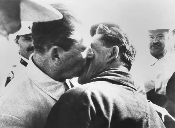 Framed Print : Josef Stalin (left), embracing and kissing Ivan T. Spirin, Chief Navigator of 1937 Polar expedition Framed Print : Josef Stalin (left), embracing and kissing Ivan T. Spirin, Chief Navigator of 1937 Polar expedition