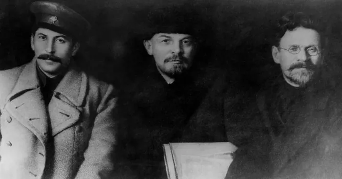 Framed Print : Josef Stalin, Vladimir Lenin, Mikhail Kalinin, at the VIII Congress of the Communist Party of the Soviet Union, March 1919.. Courtesy: CSU Archives  /  Everett Collection