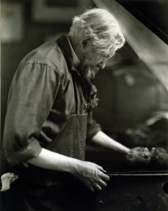 Framed Print : Joseph Pennell (1857-1926) American illustrator and graphic artist, rolling ink on a printing plate. Ca. 1922