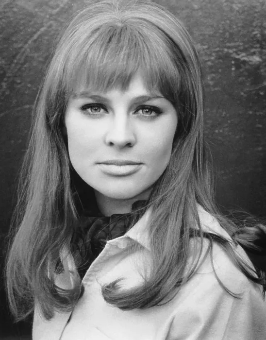 Framed Print : Julie Christie, ca. mid-1960s