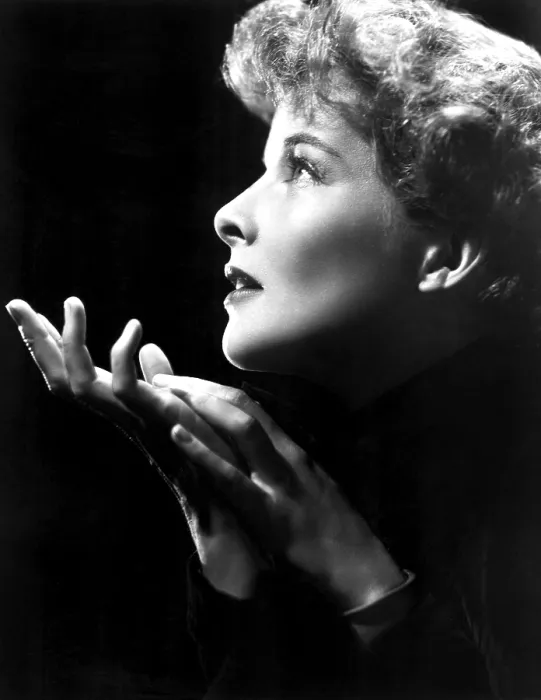 Framed Print : Katharine Hepburn, 1935 Framed Print : Katharine Hepburn, 1935