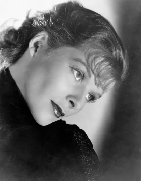 Framed Print : Katharine Hepburn, ca. 1934 Framed Print : Katharine Hepburn, ca. 1934
