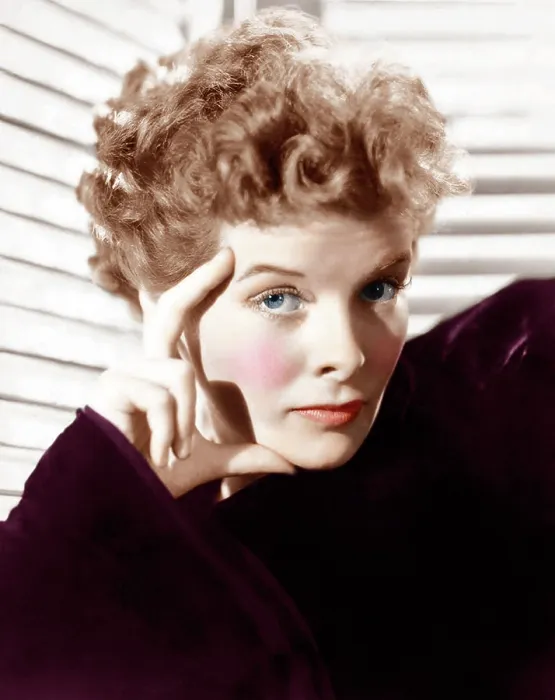 Framed Print : Katharine Hepburn, ca. mid-1930s Framed Print : Katharine Hepburn, ca. mid-1930s