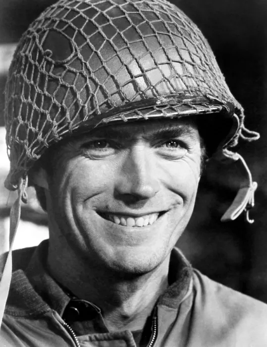 Framed Print : KELLY'S HEROES, Clint Eastwood, 1970 Framed Print : KELLY'S HEROES, Clint Eastwood, 1970