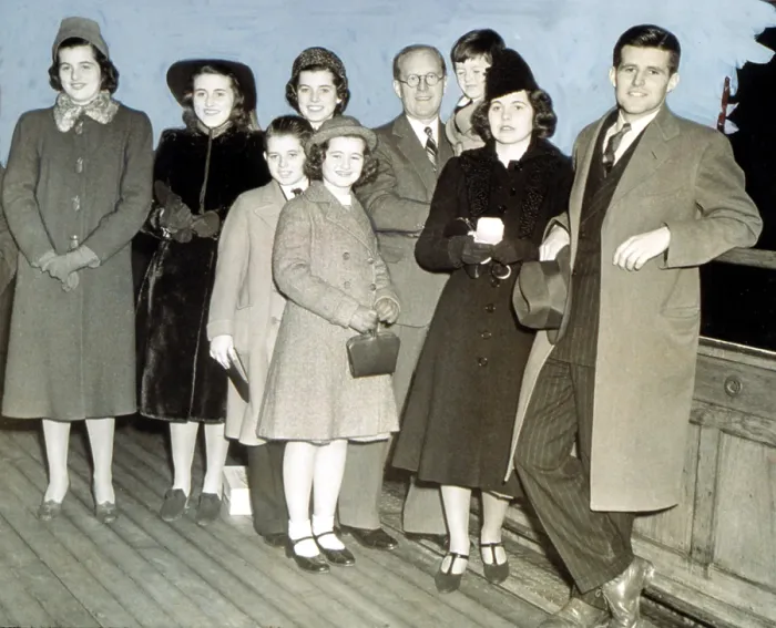 Framed Print : Kennedys on boat to England;Patricia, Kathleen, Eunice, Robert Jean, Joe, Ted, Rosemary, Joe Jr.1938. Courtesy: CSU Archives  /  Everett Collection