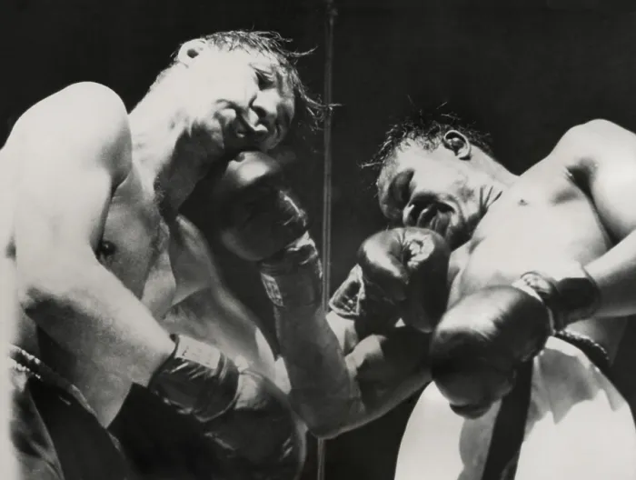Framed Print : Kid Gavilan (right) vs. Billy Graham, in 6th round at Madison Square Garden. Feb. 13, 1950. The Welterweight boxers fought four times, with Gavilan winning three bouts