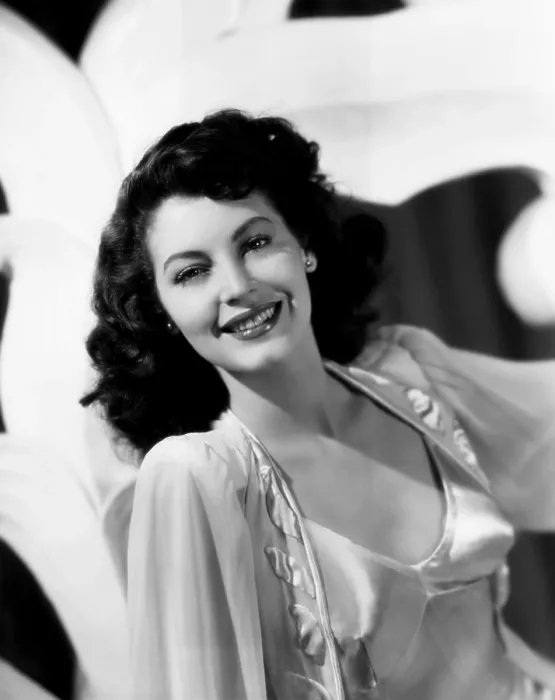 Framed Print : THE KILLERS, Ava Gardner, 1946