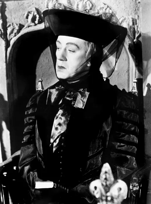 Framed Print : KIND HEARTS AND CORONETS, Alec Guinness, 1949