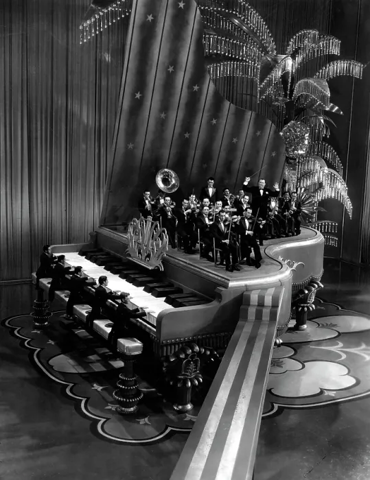 Framed Print : KING OF JAZZ, Paul Whiteman Orchestra, 1930