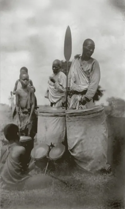 Framed Print : King of Uganda (back center) and the royal drummer (right) with his ears cut off by order of the former king, Uganda, Africa, photograph circa 1890s-1920s Framed Print : King of Uganda (back center) and the royal drummer (right) with his ears cut off by order of the former king, Uganda, Africa, photograph circa 1890s-1920s