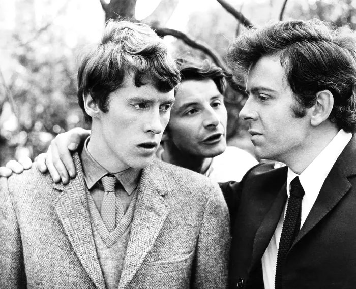 Framed Print : THE KNACK...AND HOW TO GET IT, from left: Michael Crawford, Donal Donnelly, Ray Brooks, 1965