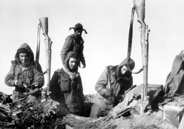 Framed Print : Korean War: French soldiers, Korean War, Korea, 1951.. Courtesy: CSU Archives  /  Everett Collection