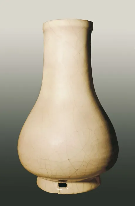 Framed Print : Kuan Vase. s.X-s.XIII. Chinese art. Song period. China / Porcelain. UNITED STATES OF AMERICA. New York City. Metropolitan Museum of Art. AISA / Everett Collection**US SALES ONLY** Framed Print : Kuan Vase. s.X-s.XIII. Chinese art. Song period. China / Porcelain. UNITED STATES OF AMERICA. New York City. Metropolitan Museum of Art. AISA / Everett Collection**US SALES ONLY**