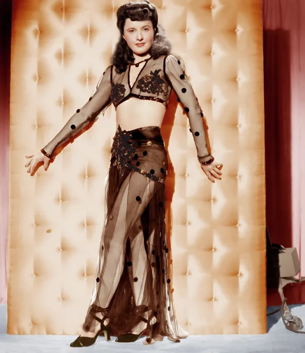 Framed Print : LADY OF BURLESQUE, Barbara Stanwyck, 1943 Framed Print : LADY OF BURLESQUE, Barbara Stanwyck, 1943