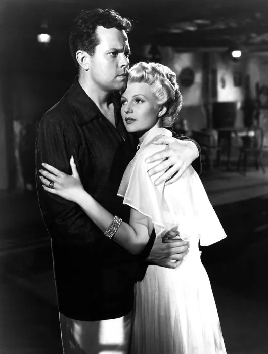 Framed Print : THE LADY FROM SHANGHAI, Orson Welles, Rita Hayworth, 1947