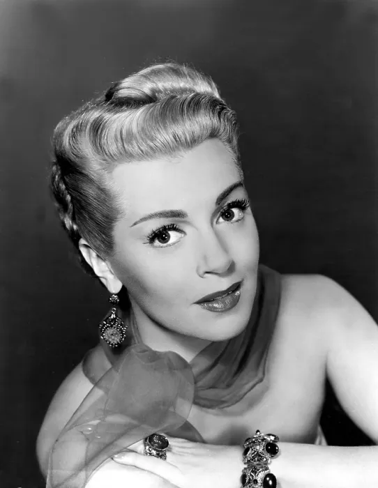 Framed Print : LANA TURNER, MGM, 1950s Framed Print : LANA TURNER, MGM, 1950s