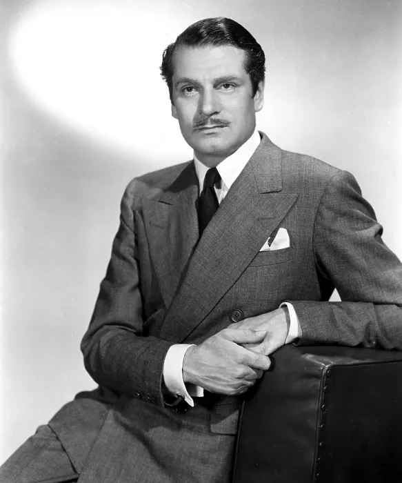 Framed Print : Laurence Olivier, 1952