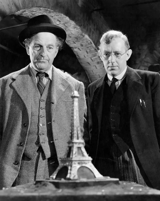 Framed Print : THE LAVENDER HILL MOB, Stanley Holloway, Alec Guinness, 1951